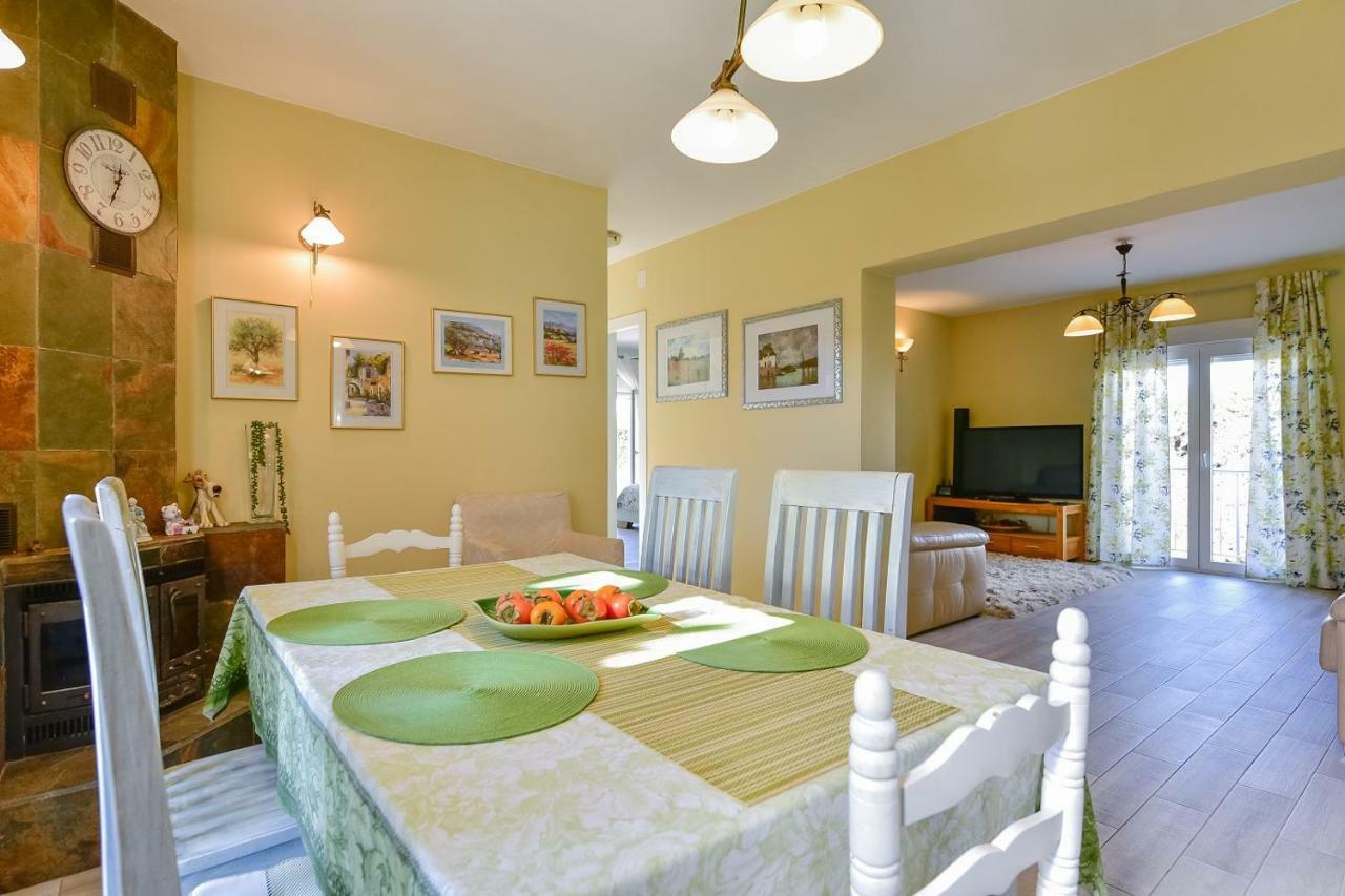Casa Lusentum Villa ตอร์เรเวียคา ภายนอก รูปภาพ