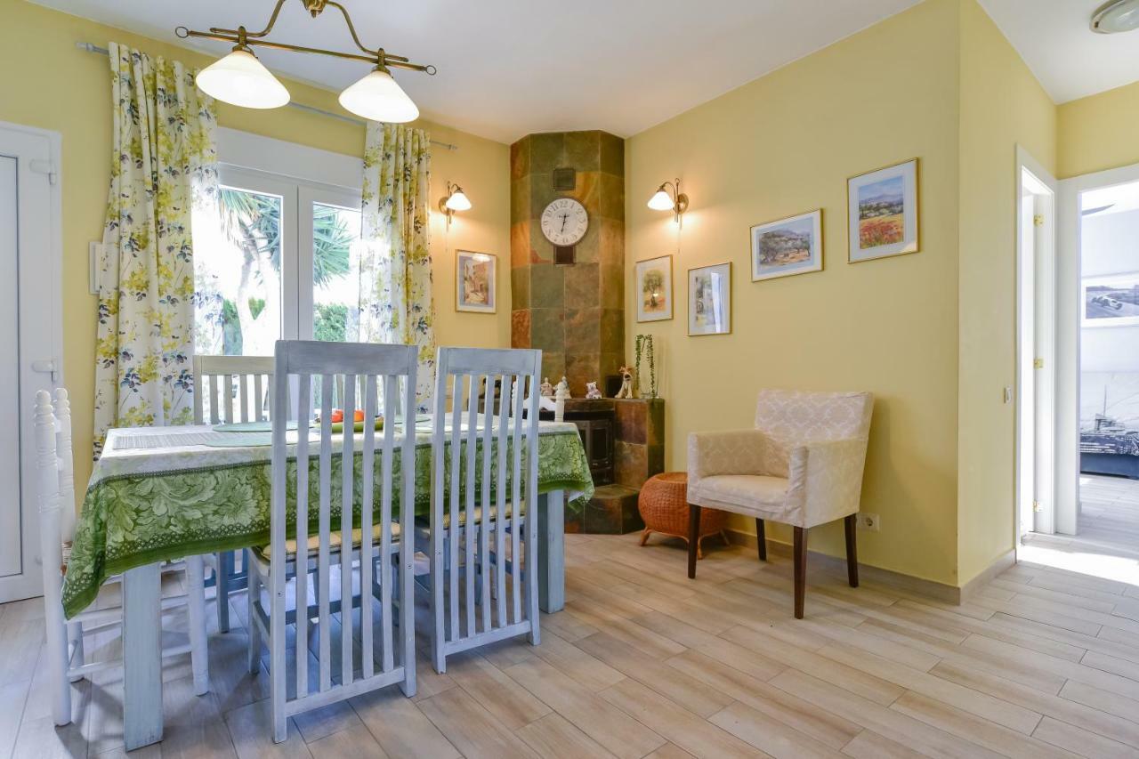 Casa Lusentum Villa ตอร์เรเวียคา ภายนอก รูปภาพ